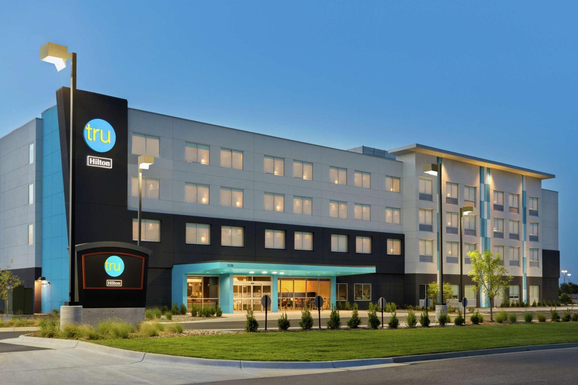 Tru By Hilton Northeast Hotel Wichita